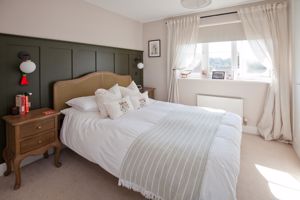 Bedroom- click for photo gallery
